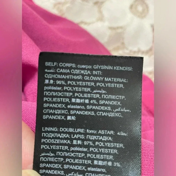 BEBE‎ Strapless Flounce Mini Dress Fuchsia Size M - Picture 9 of 9